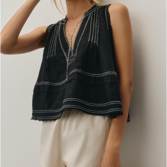Amazon Black/White Embroidered Swing Crop Tank Size Small - Picture 1 of 3